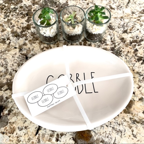 Rae Dunn Gobble Appetizer Plates - Set of 4, 8” - Picture 3 of 5